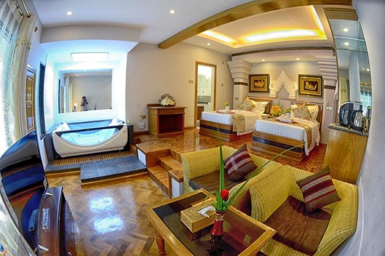 Shwe Taung Tan Hotel - Lake View Monywa Exterior foto