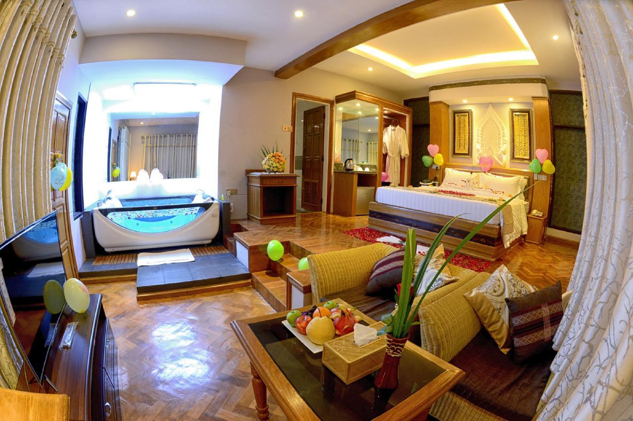 Shwe Taung Tan Hotel - Lake View Monywa Exterior foto